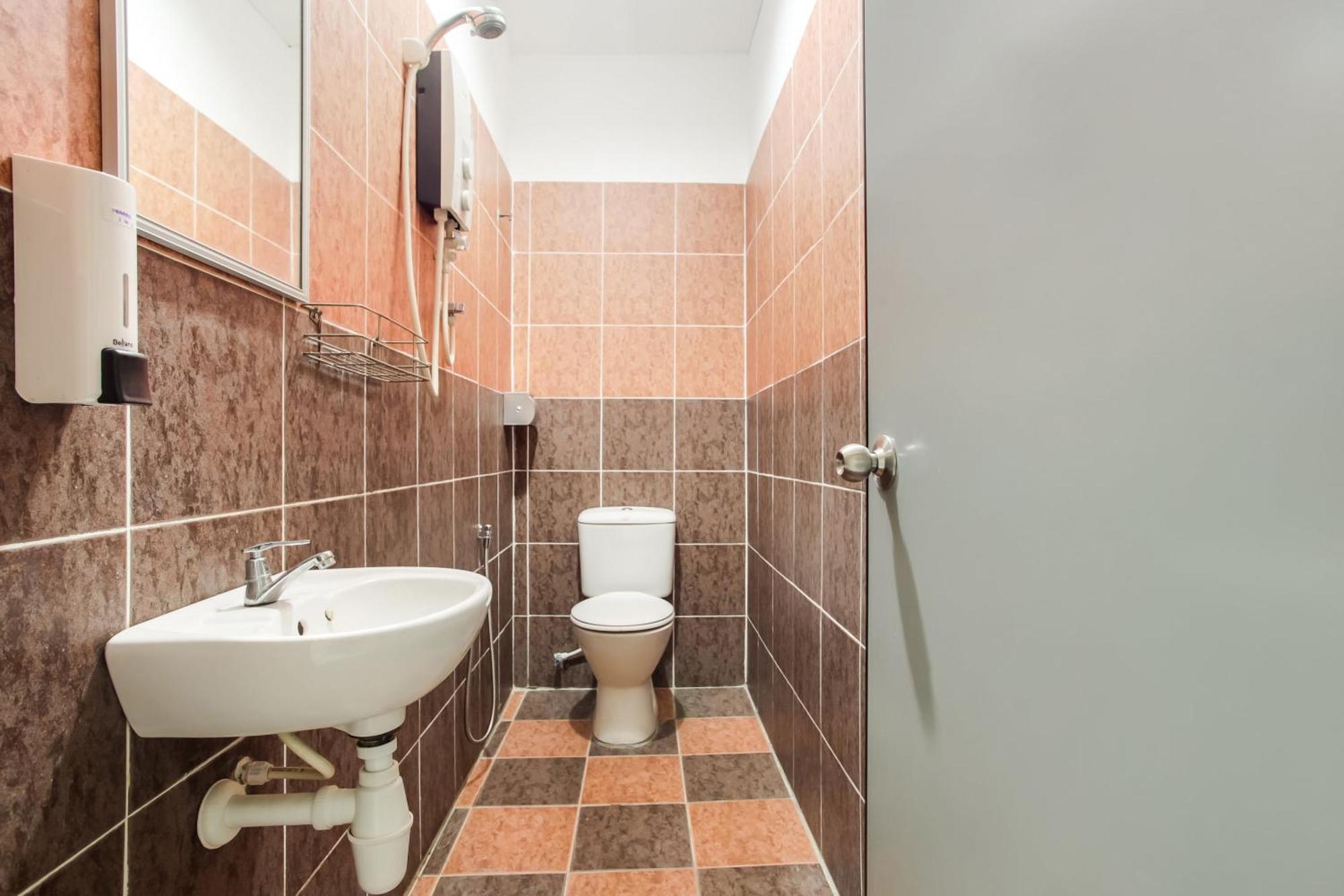 Super Oyo 89427 Kavanas Hotel Taiping Εξωτερικό φωτογραφία